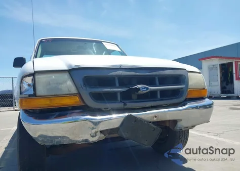 2000 Ford Ranger Xl/Xlt z USA, uszkodzony, nr VIN 1FTYR10V6YPB18941